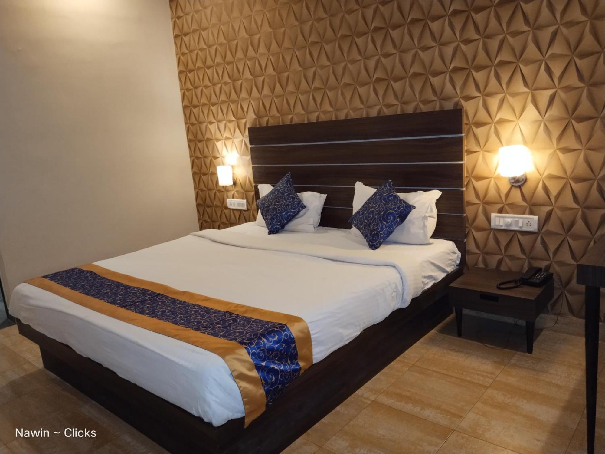 Redfox Hotel- Aminjikarai Chennai Esterno foto